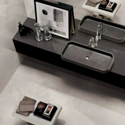 Eccentric Luxe