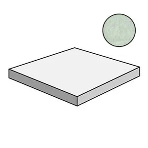 Ступень Atlas Concorde Italy Evolve Ice Scalino Angolare ANHC 33,3x33,3 матовая