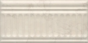 Kerama Marazzi Бордюр Резиденция беж 19027/3F 9,9x20 матовый