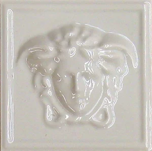 Вставка Versace Emote Medusa 3D Crema 262671 10x10 полированная