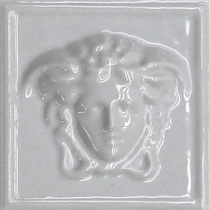 Вставка Versace Emote Medusa 3D Grigio 262672 10x10 полированная
