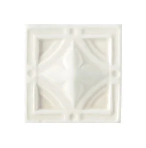 Вставка Grazia Essenze Neoclassico Magnolia TON01 6x6 глянцевая