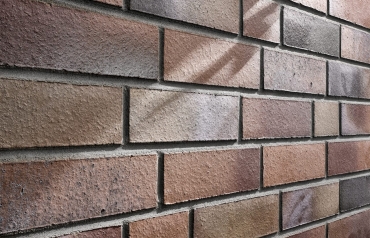 Клинкерная плитка Stroeher Farbklang 2127 Red Flashed 95106-006 7,1x24 натуральная
