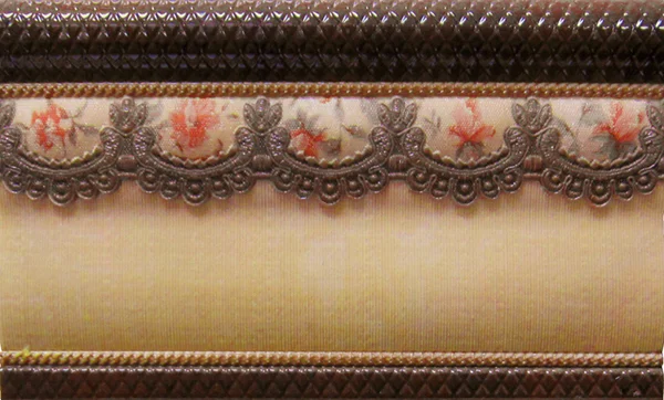 Бордюр Aparici Zocalo Lace 15x25,1 полированный